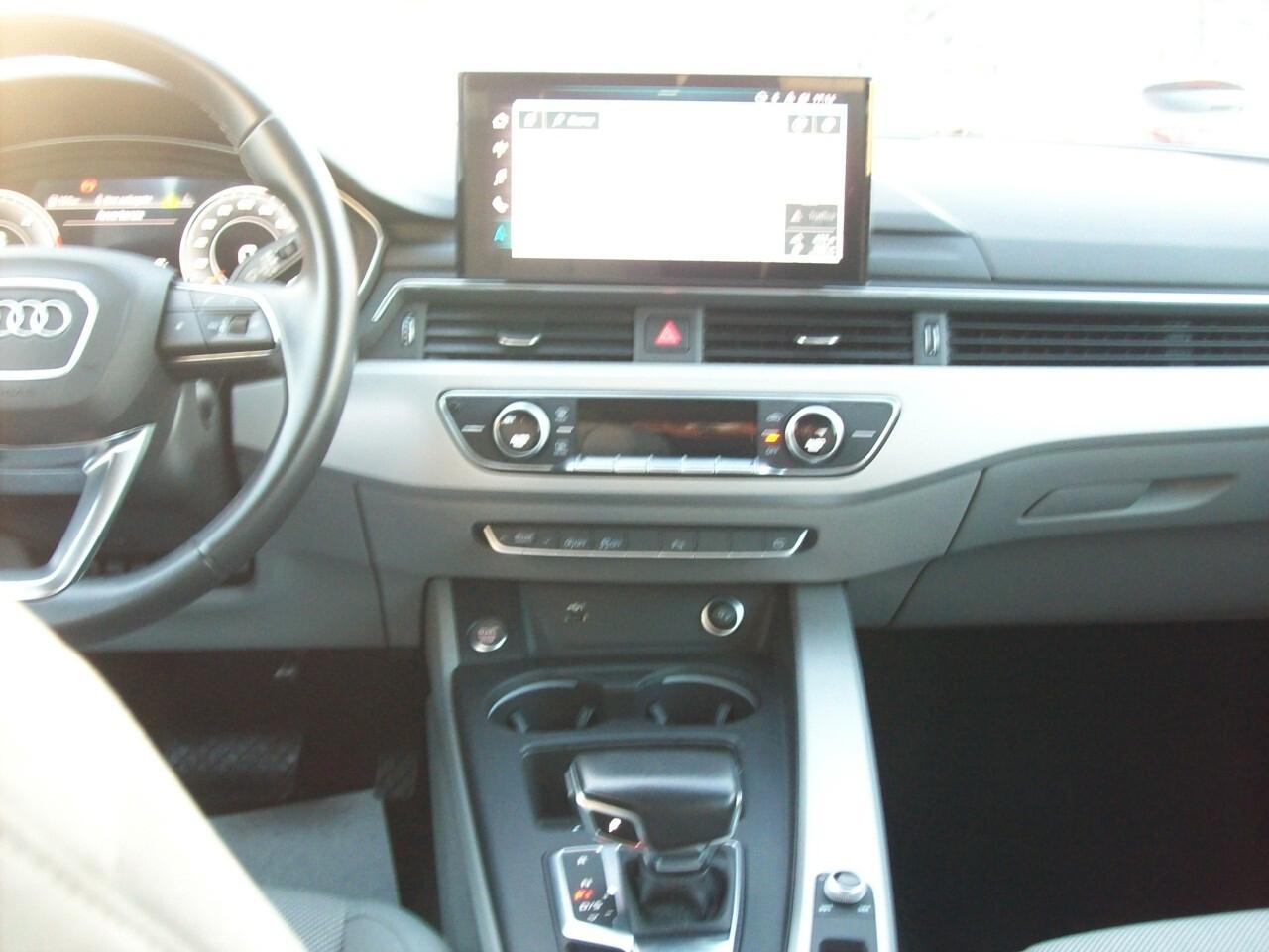 AUDI A4 2.0 TDI CV.163 AVANT Business Advanced "2022"