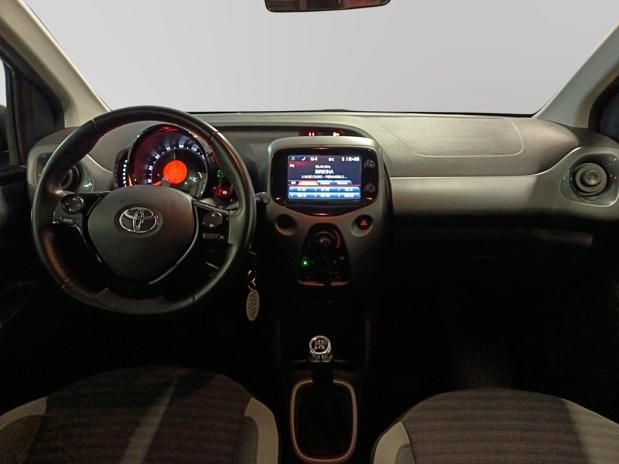 TOYOTA Aygo 2ª serie - Aygo 1.0 VVT-i 72 CV 5 porte x-cool