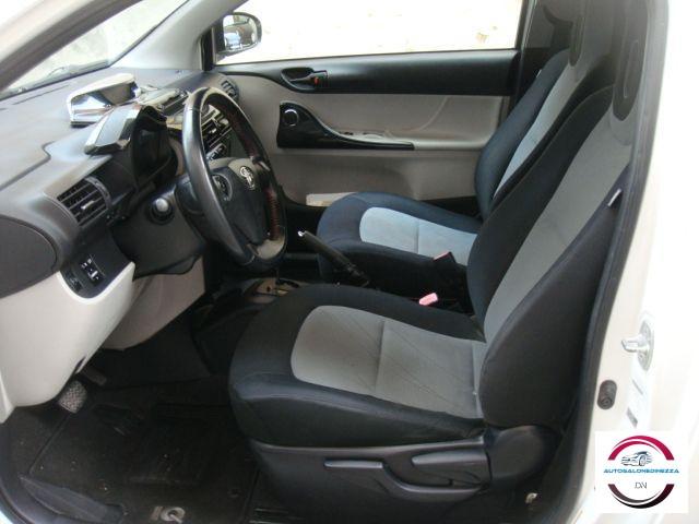 TOYOTA - iQ - 1.0 CVT Active