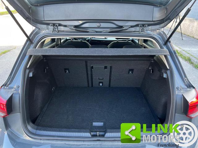 VOLKSWAGEN Golf 1.5 TSI EVO ACT Life - Neopatentati