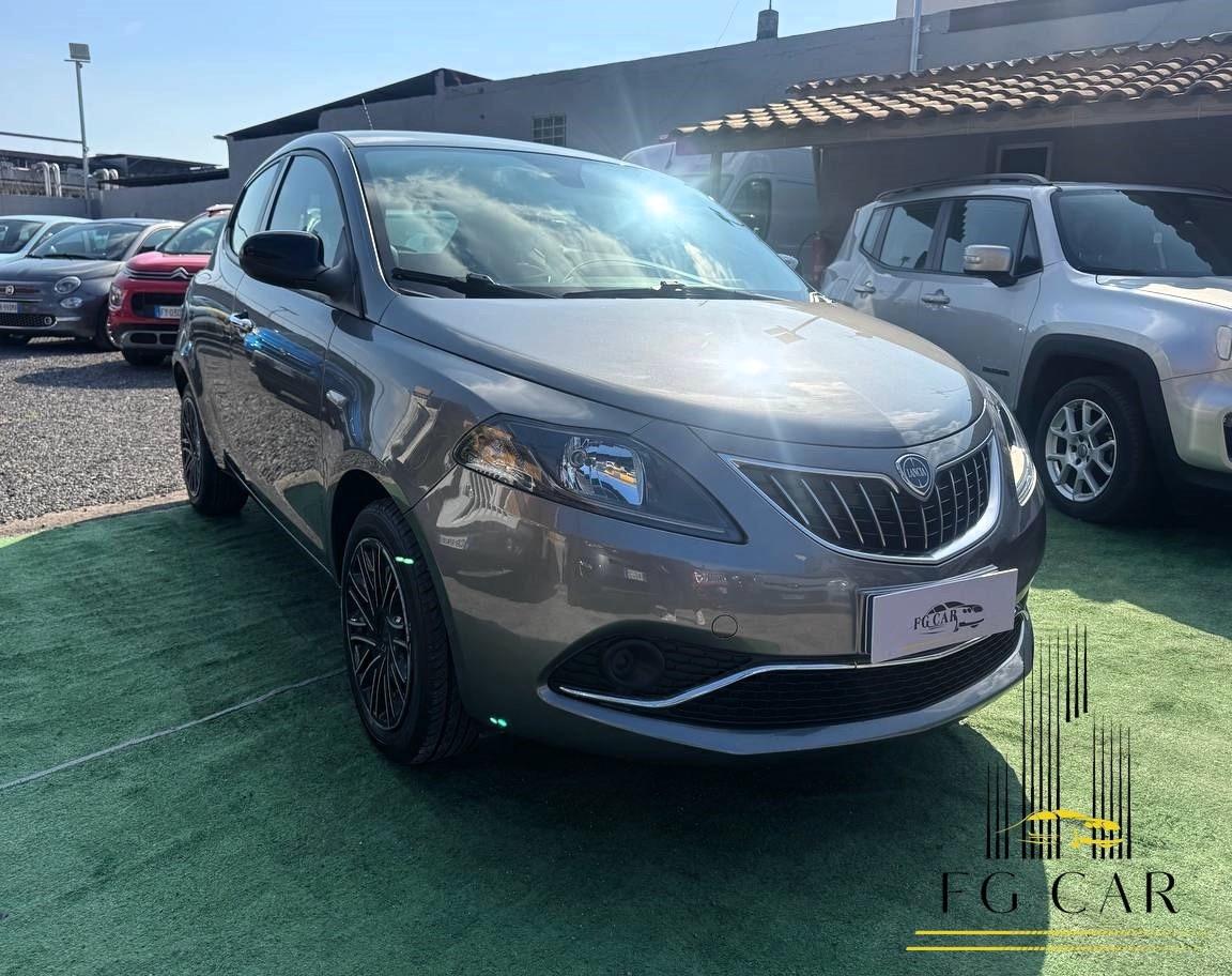 Lancia Ypsilon 1.2 69 CV 5 porte