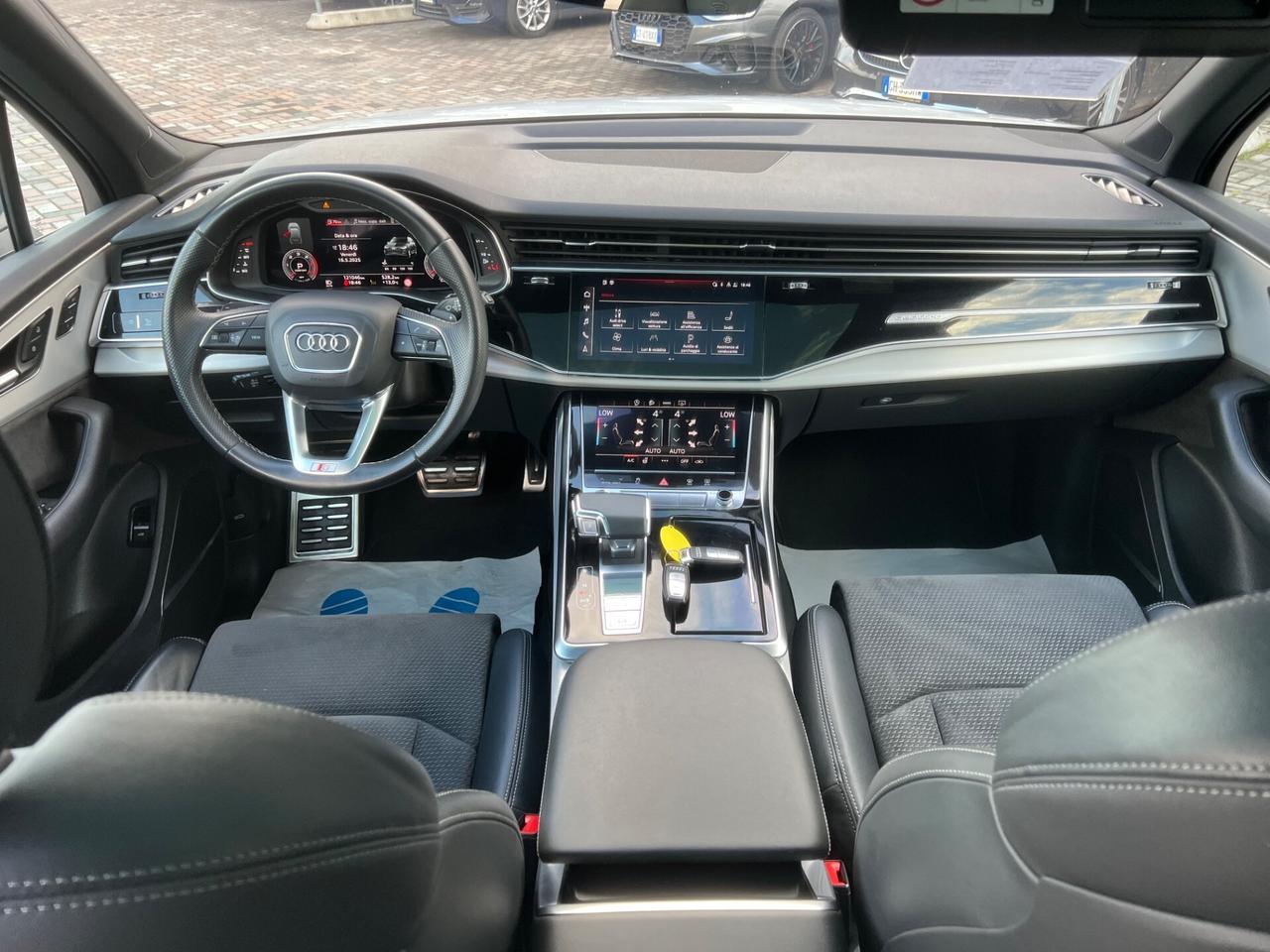 Audi Q7 50 TDI quattro S-LINE EDITION 7 POSTI