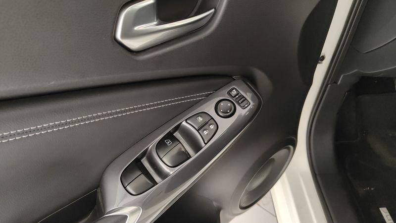 Nissan Juke 1.0 DIG-T 114 Dct N-Connecta
