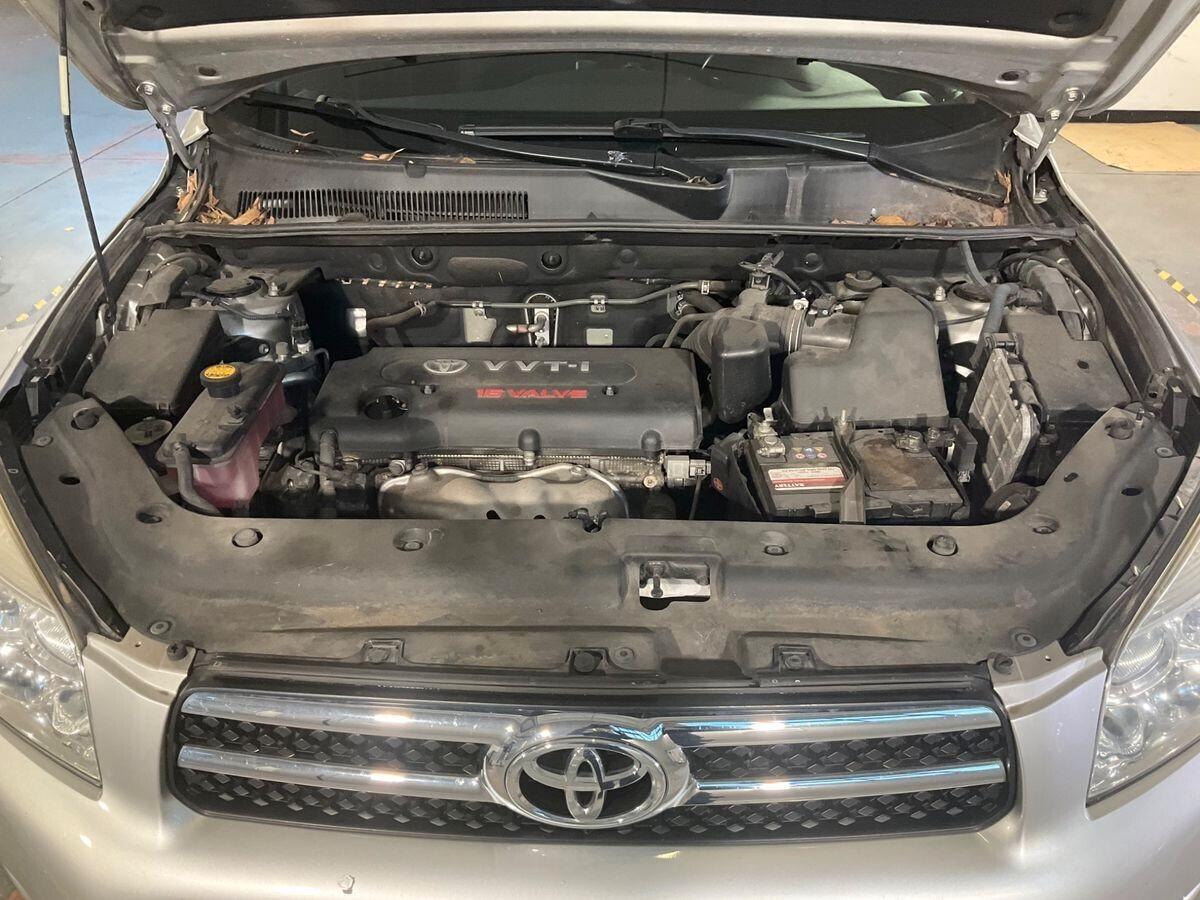 Toyota RAV 4 RAV4 2.0