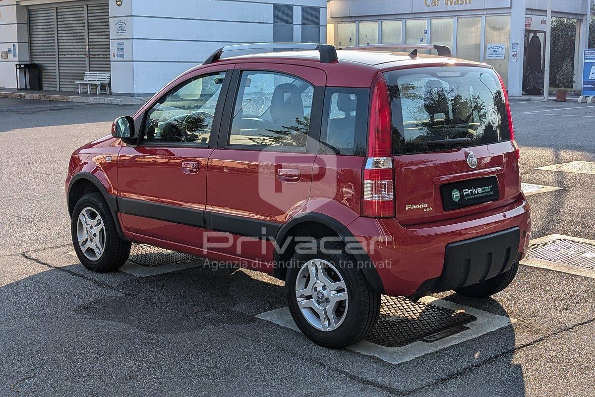 FIAT Panda 1.3 MJT 16V DPF 4x4 Climbing