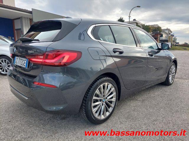 BMW 118 i 5p. Luxury PELLE TOTALE / NEOPATENTATI