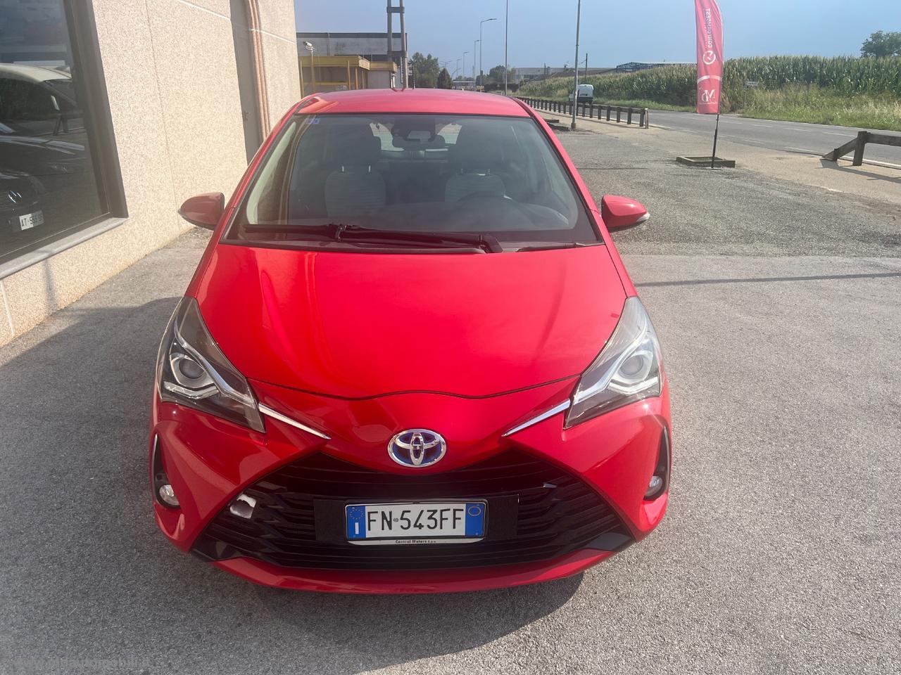 TOYOTA Yaris 1.5 Hybrid 5p. Cool TAGLIANDI TOYOTA