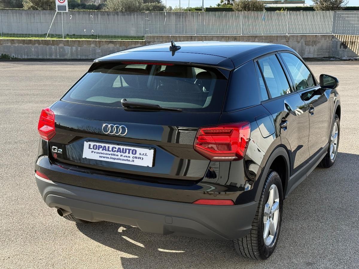 AUDI - Q2 - 30 TDI S tronic Business