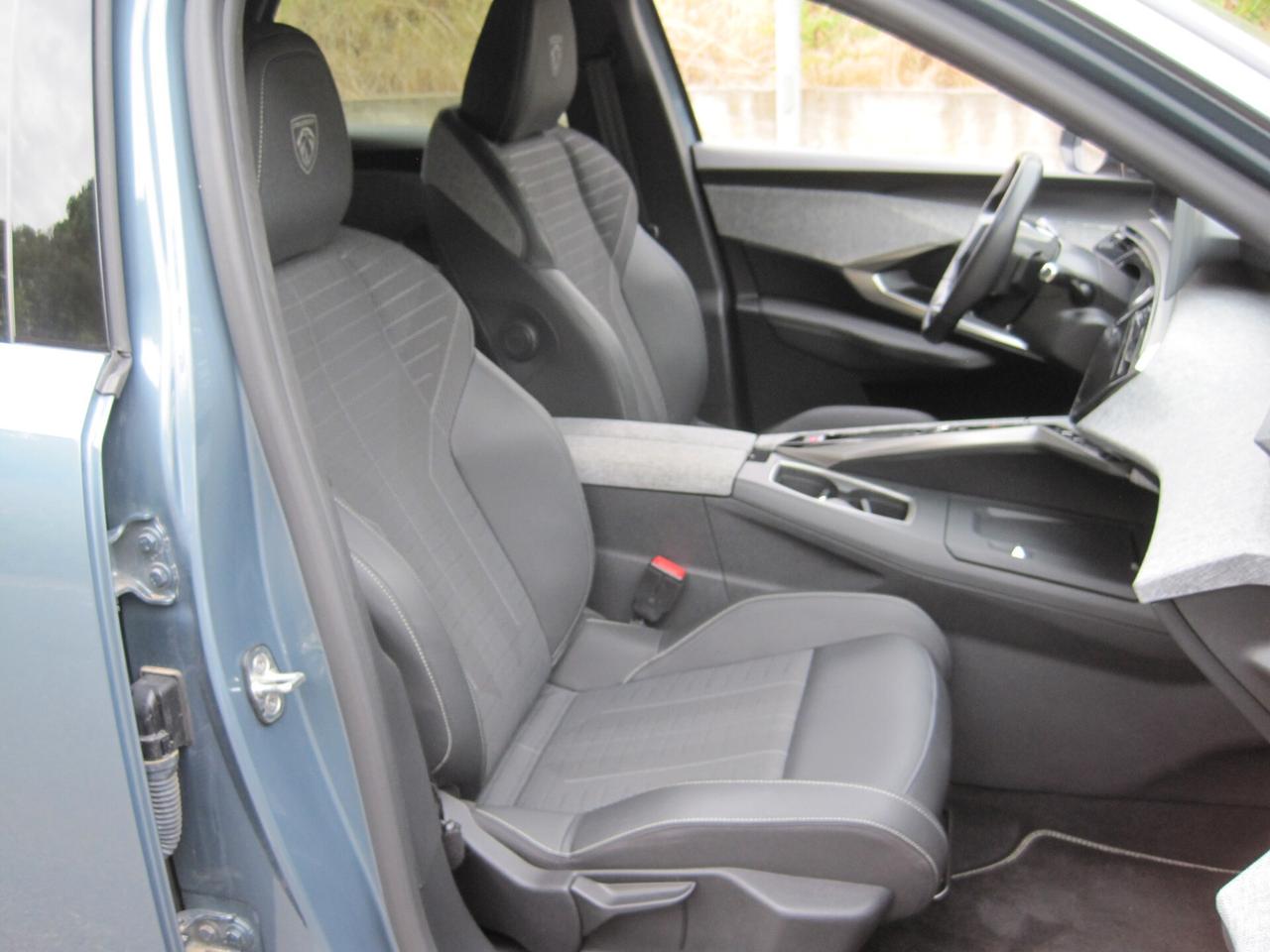 Peugeot 3008 Hybrid 145 e-DCS6 GT