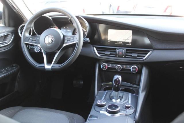 Alfa Romeo Giulia 2.2 t Business 160cv auto my19