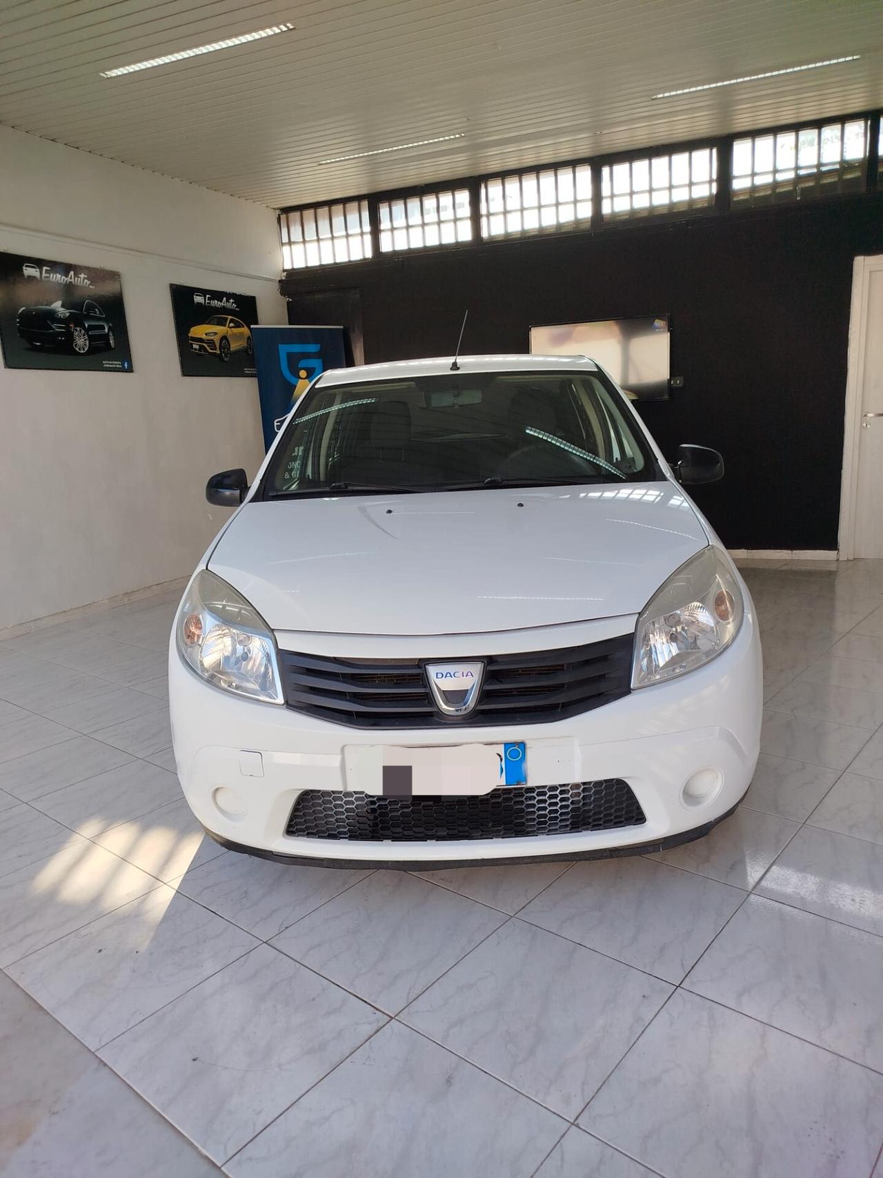 Dacia Sandero 1.4 benzina 75 CV CON GARANZIA