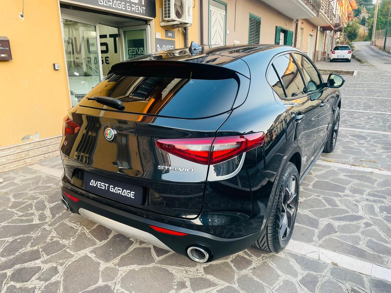 Alfa Romeo Stelvio 2.2 Turbodiesel 210 CV AT8 Q4 Sport Edition Black