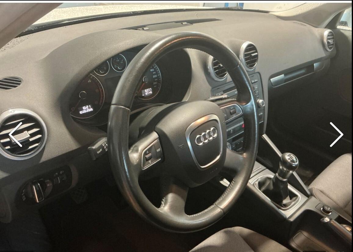 Audi A3 1.6 TDI 105 CV CR Attraction