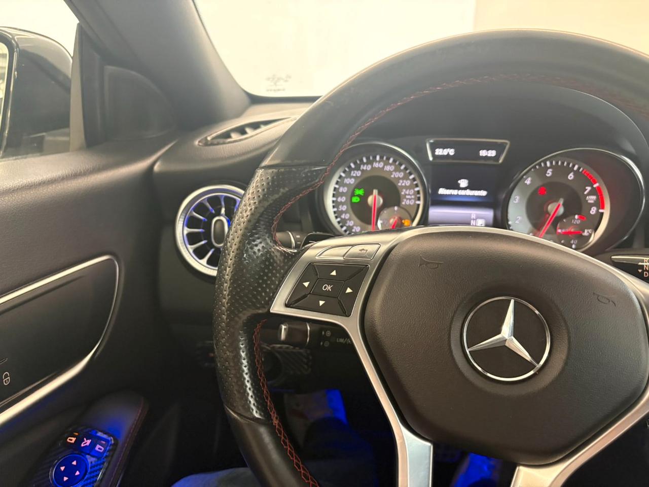 Mercedes-Benz CLA 250 50 Automatic Premium