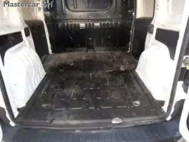 FIAT Doblo CARGO 1.6 Multijet 16v SX 105cv E6 - FY071YE