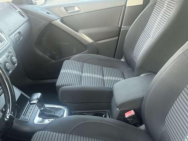 Volkswagen Tiguan 2.0 tdi Sport & style 140 CV DSG