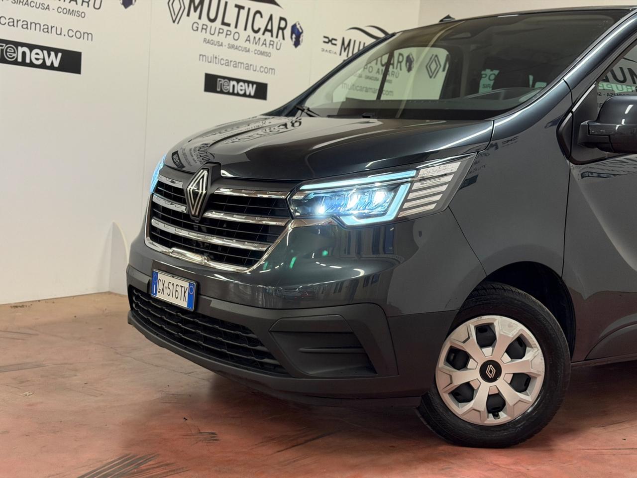 Renault Trafic BluedCi 150Cv 9 POSTI