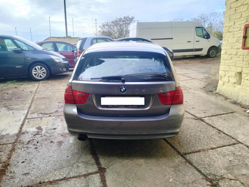 BMW Serie 3 Touring 318d Touring 2.0 Eletta 143cv FL