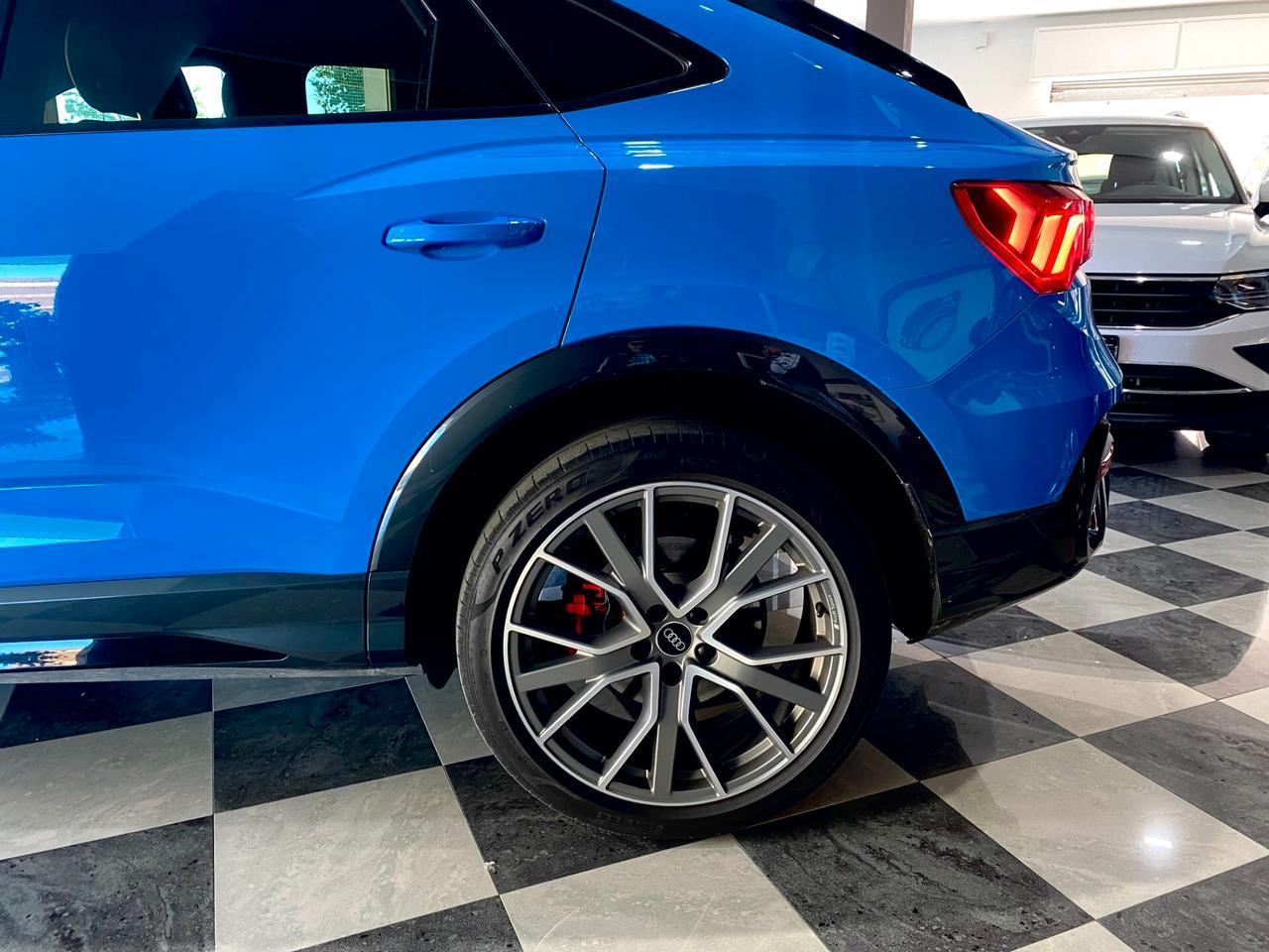 Audi Q3 SPB 40 TDI quattro S tronic S line edition