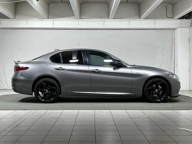 Alfa Romeo Giulia 2.2 Turbodiesel 210 CV AT8 AWD Q4 Veloce