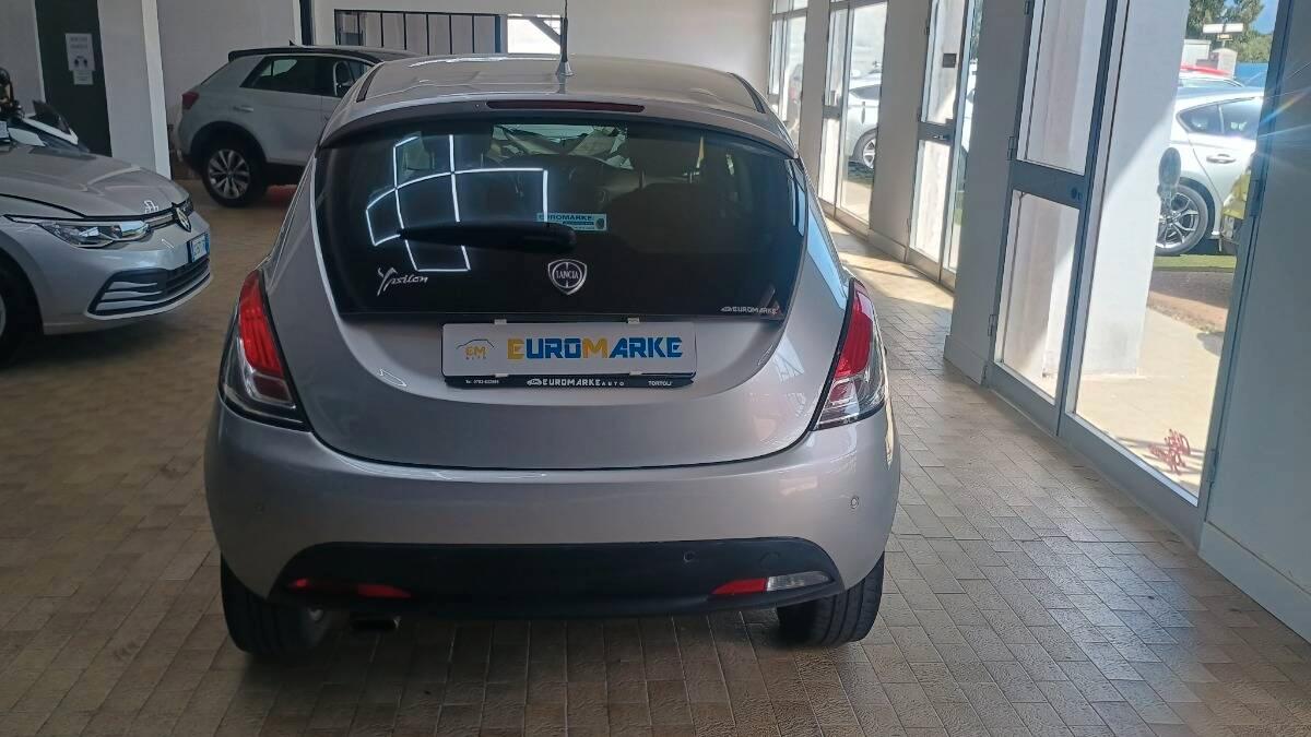 Lancia Ypsilon 1.2 8v Gold c CL 69cv E6