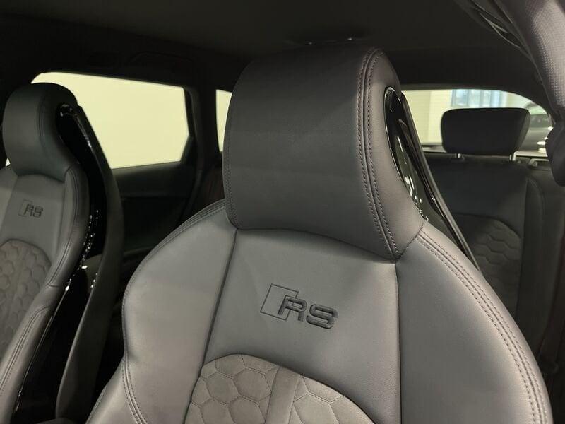 Audi A4 Audi RS 4 Avant Competition 331(450) kW(CV) tiptronic