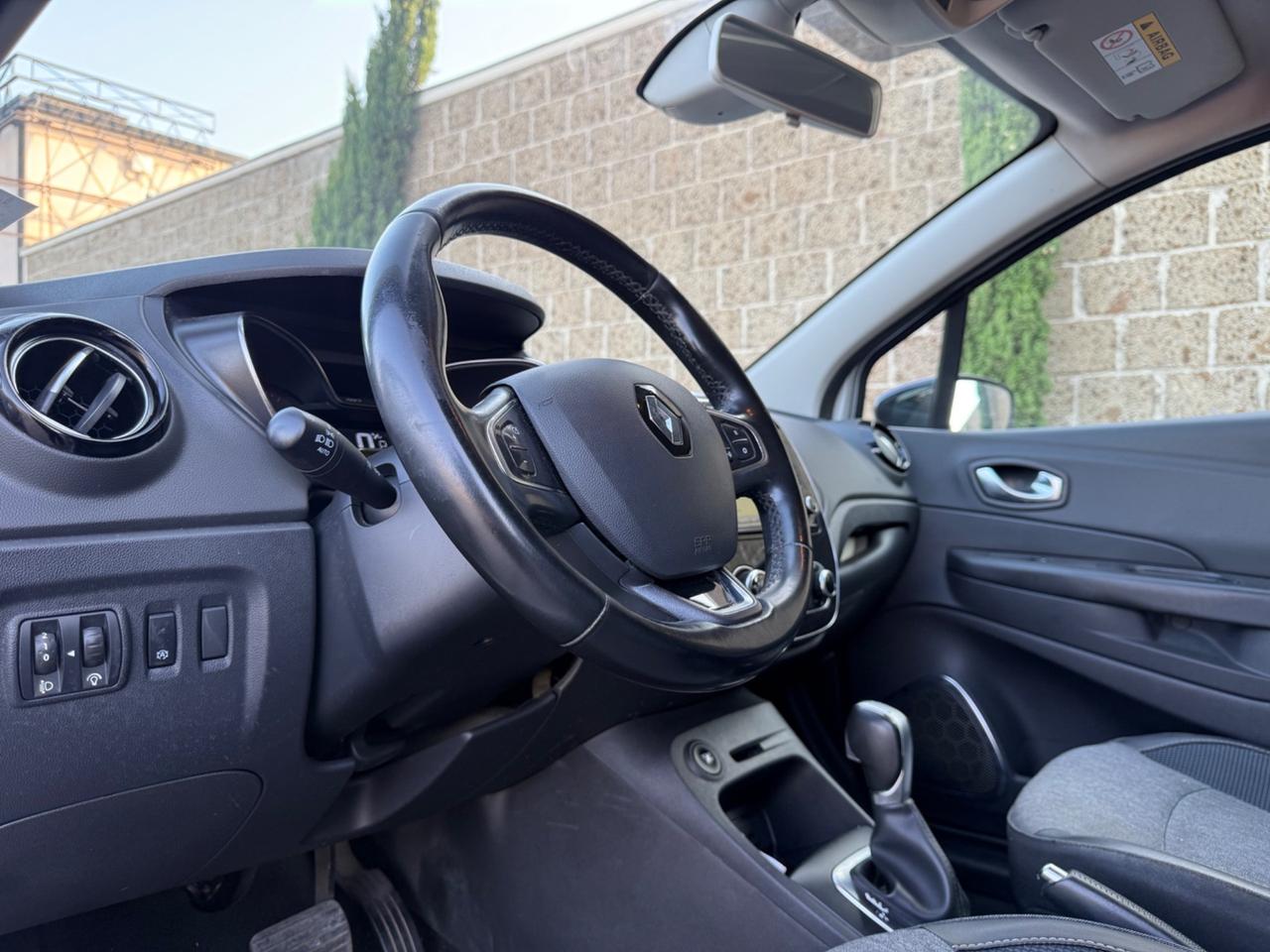 Renault Captur 1.5 Diesel AUTOMATICA 12 Mesi di garanzia