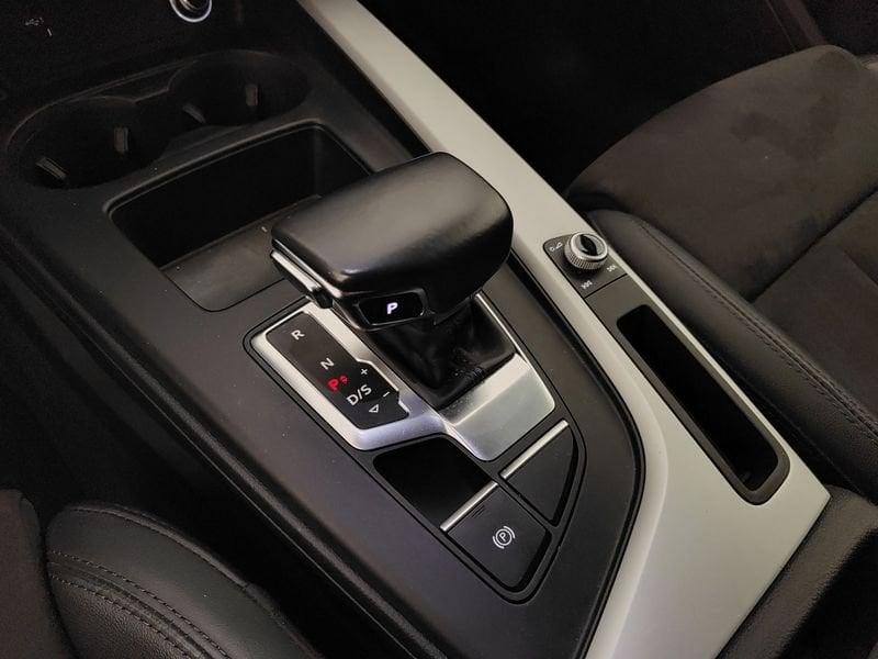 Audi A4 A4 Avant 40 TDI quattro S tronic Business Advanced