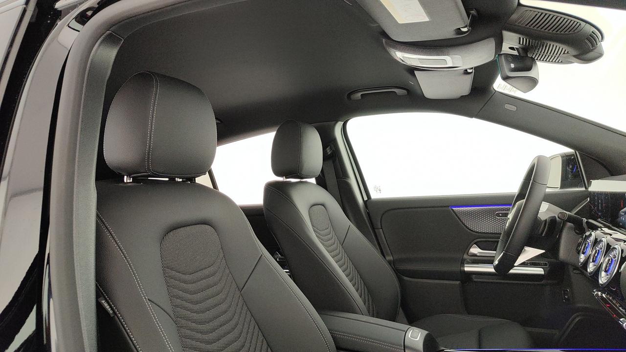 Mercedes-Benz GLA 200 d automatic