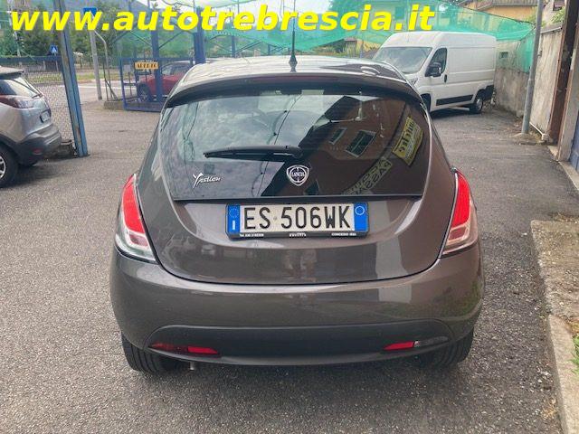 LANCIA Ypsilon 1.2 69 CV 5 porte Silver