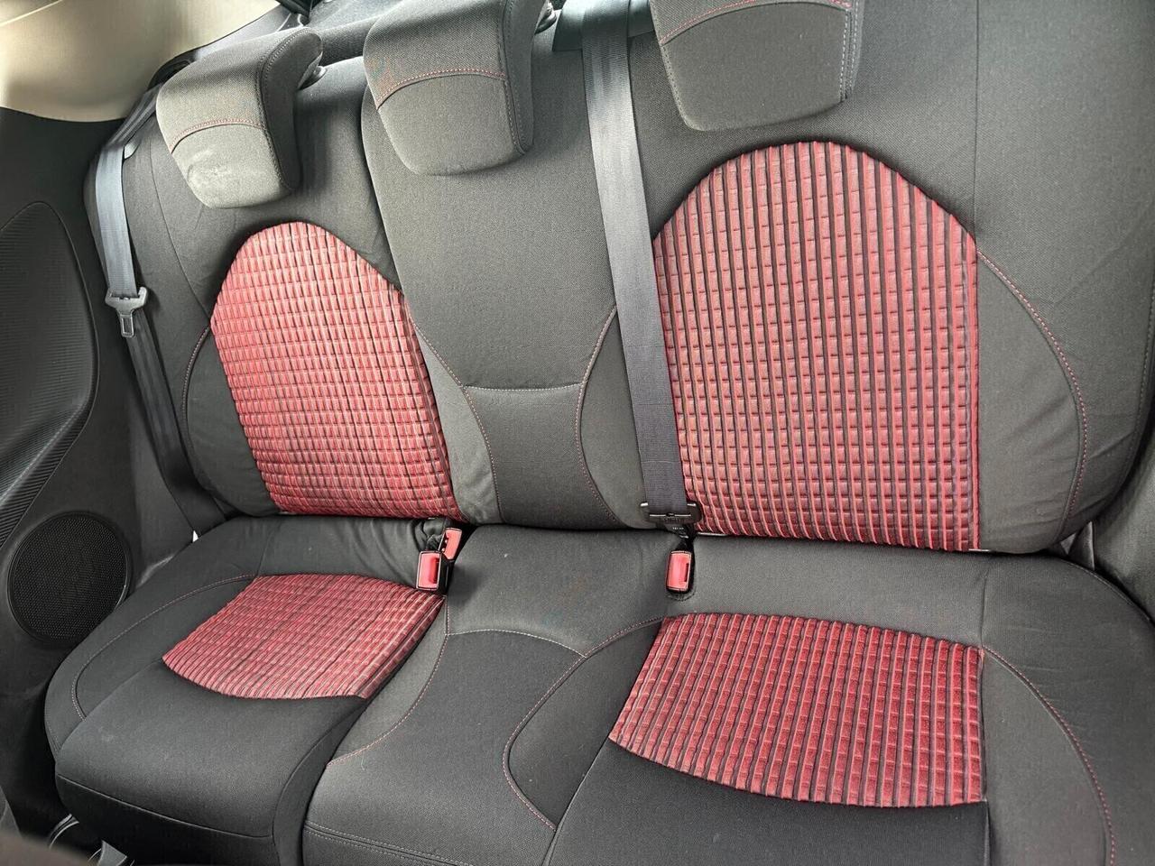 Alfa Romeo MiTo 1.6 JTDm 16V Distinctive Sport Pack