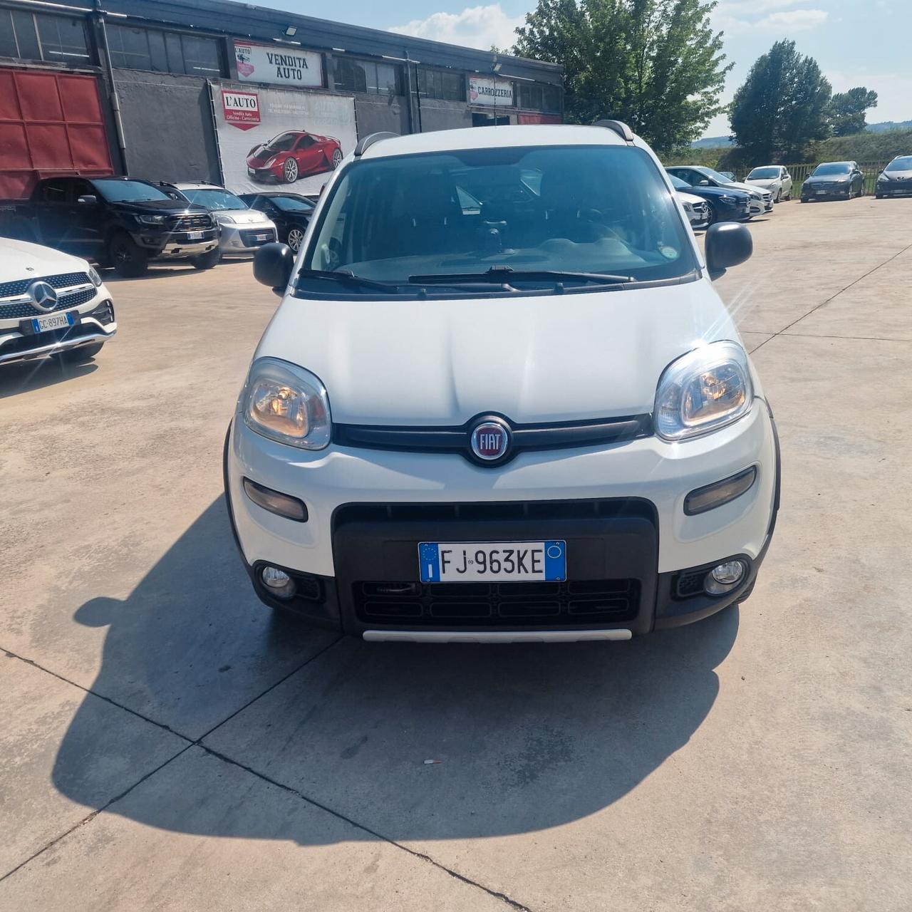 Fiat Panda 1.3 MJT 95 CV S&S 4x4 eld BLOCCO DEL DIFFERENZIALE DI SERIE