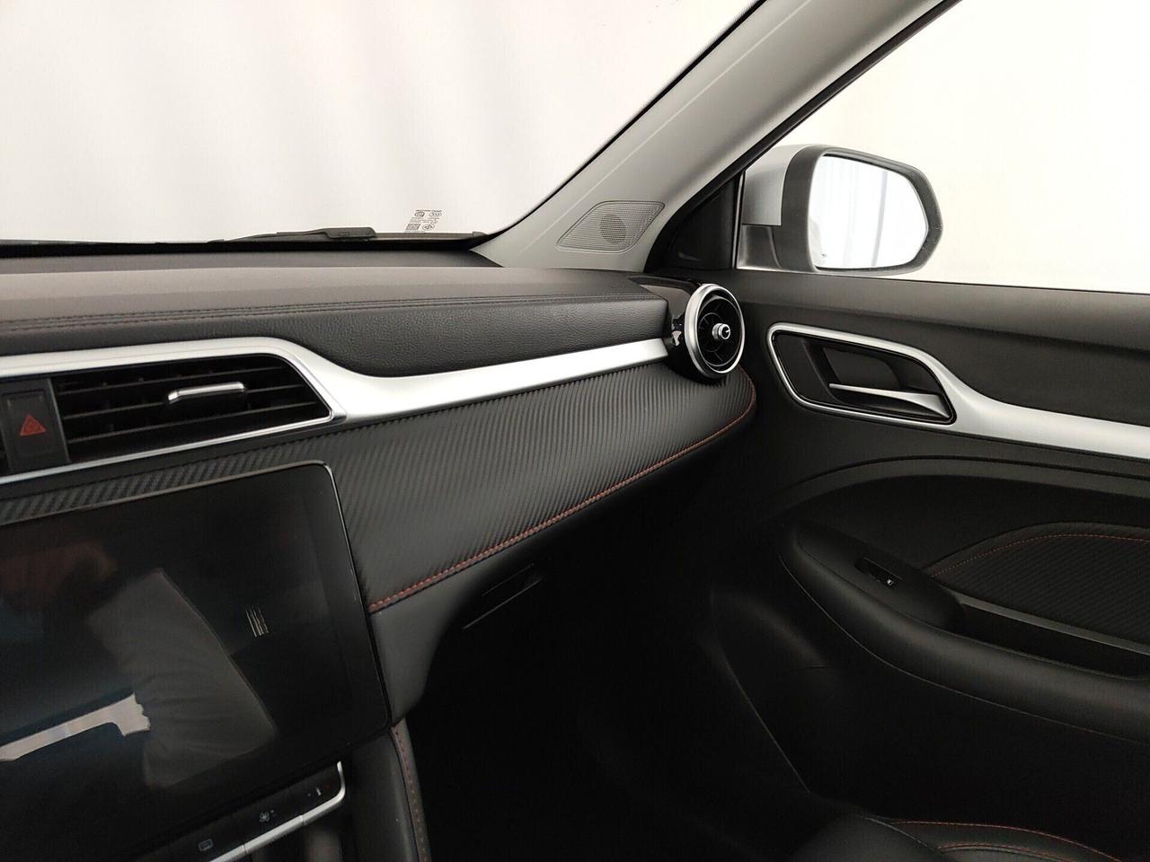 Mg ZS 1.5 VTi-tech Luxury GPL incluso