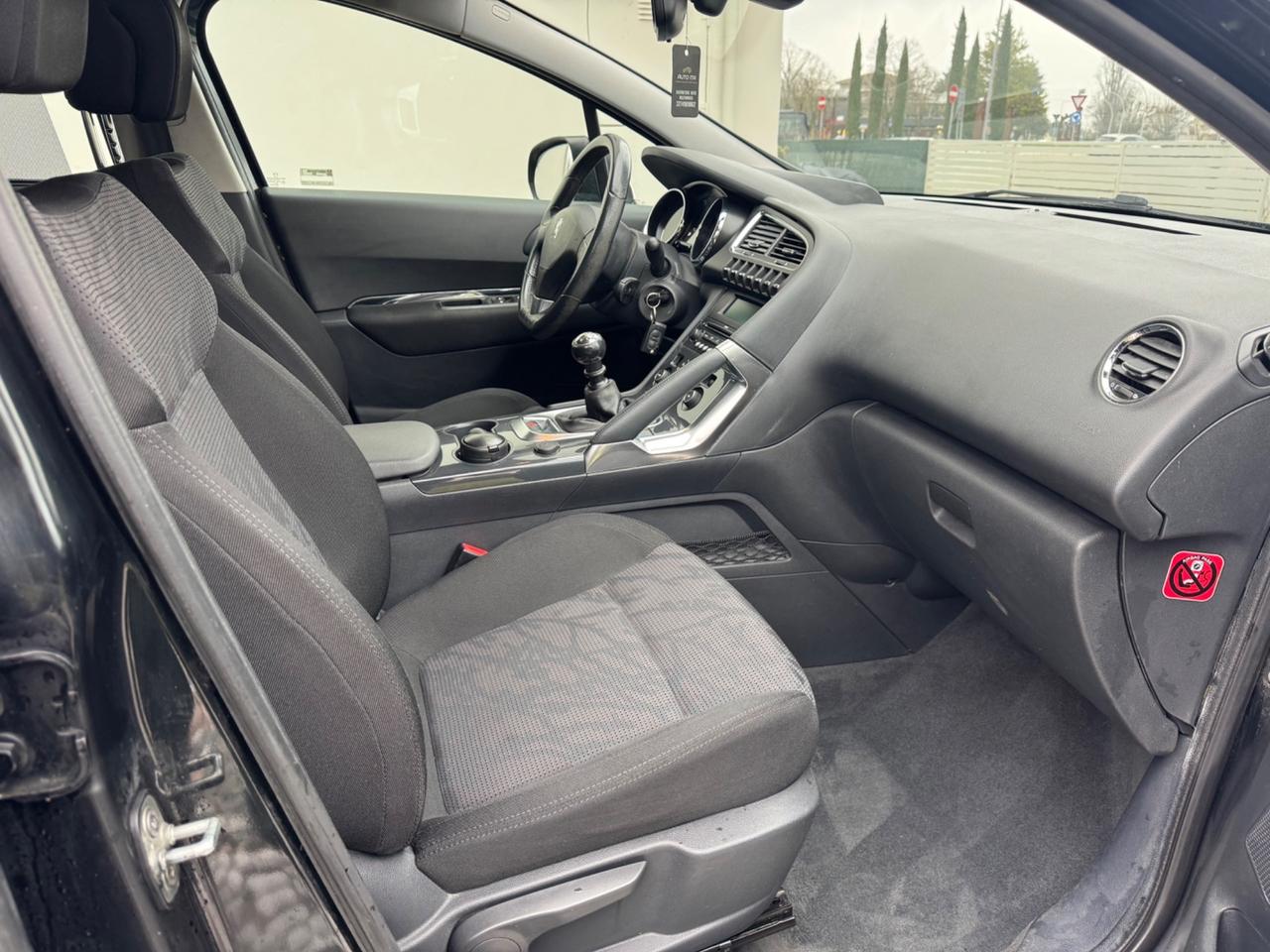 Peugeot 3008 2.0 HDi 150CV Outdoor