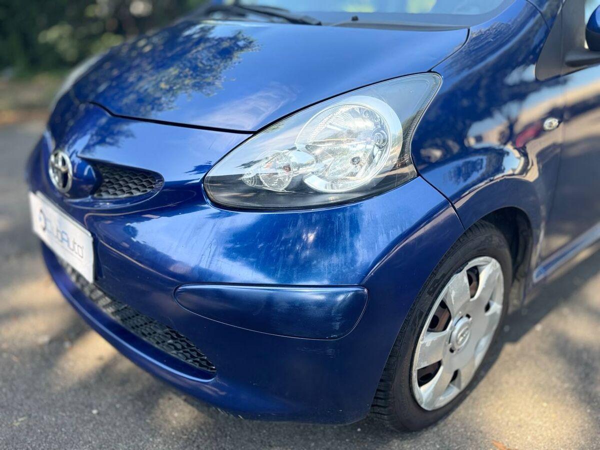 Toyota Aygo 1.0 Deep Ocean Connect 5p m-mt