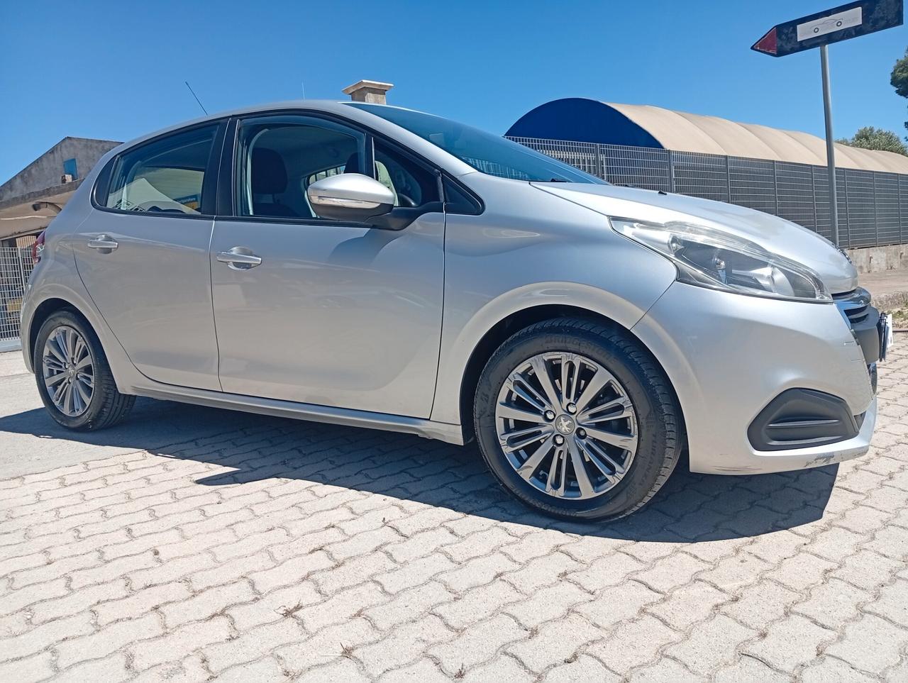 Peugeot 208 BlueHDi 75 S&S 5 porte Active