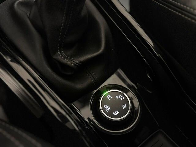 Peugeot 2008 BlueHDi 120 S&S Black Matt