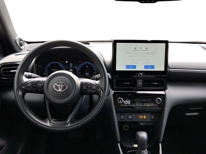 Toyota Yaris Cross 1.5H (130 CV) Lounge E-CVT AWD-i
