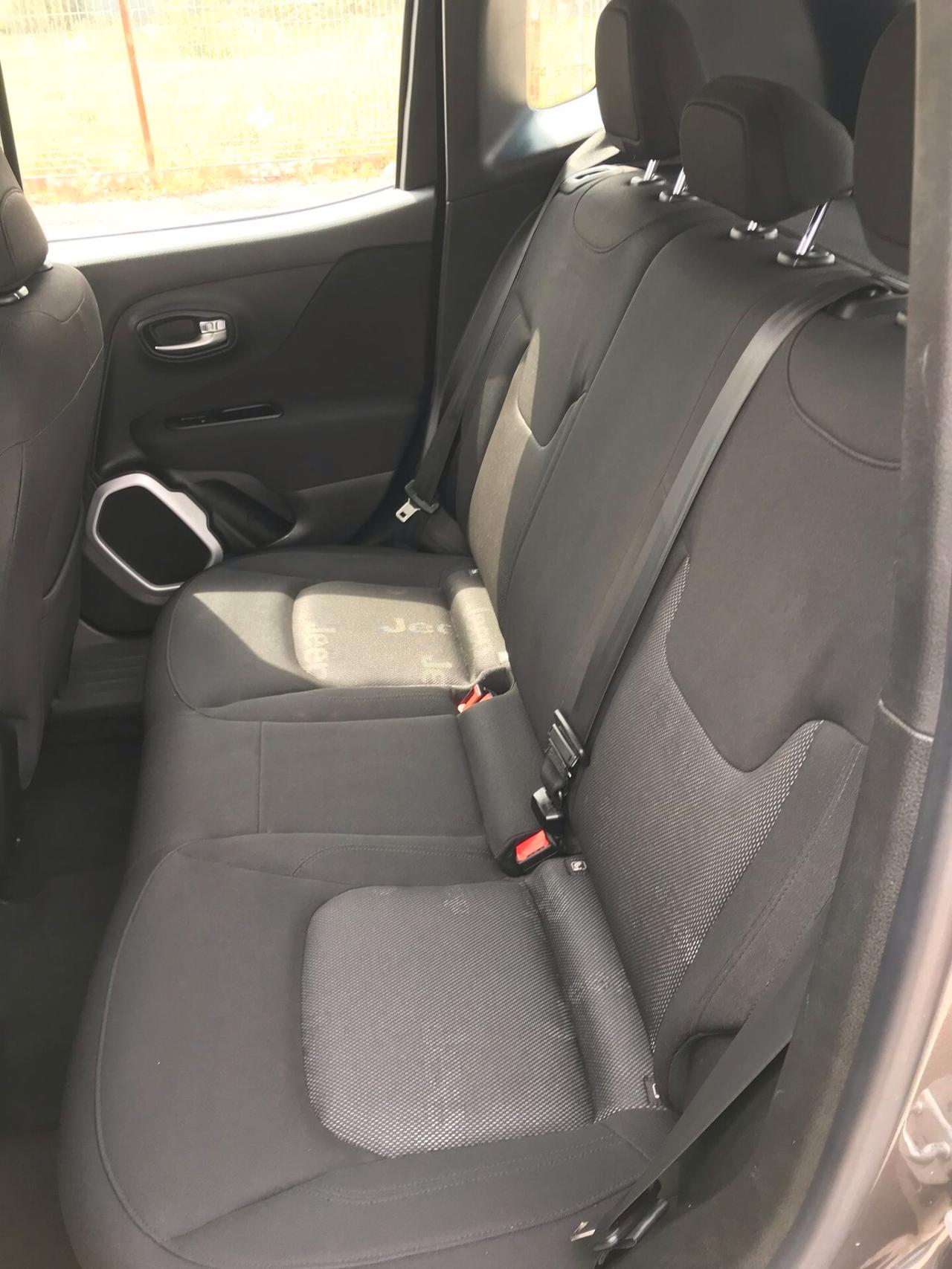 Jeep Renegade 1.6 Mjt 120 CV Longitude