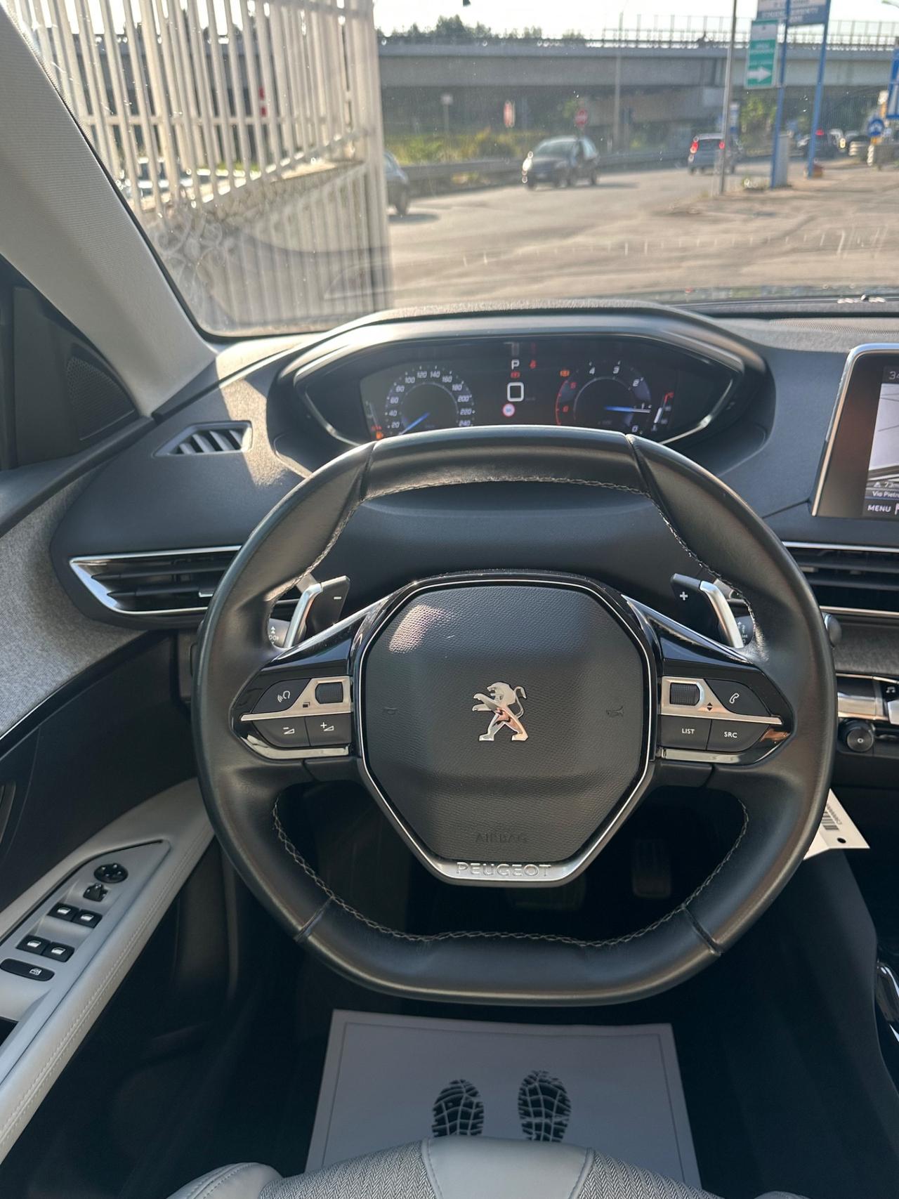 Peugeot 3008 BlueHDi 130 S&S Allure