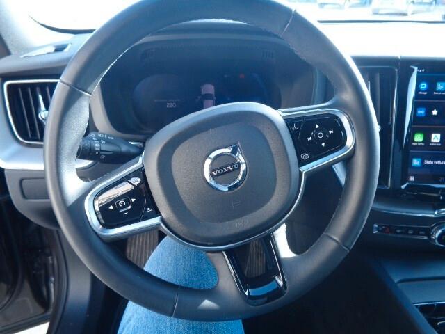 Volvo XC 60 XC60 B4 (d) AWD automatico Plus Bright