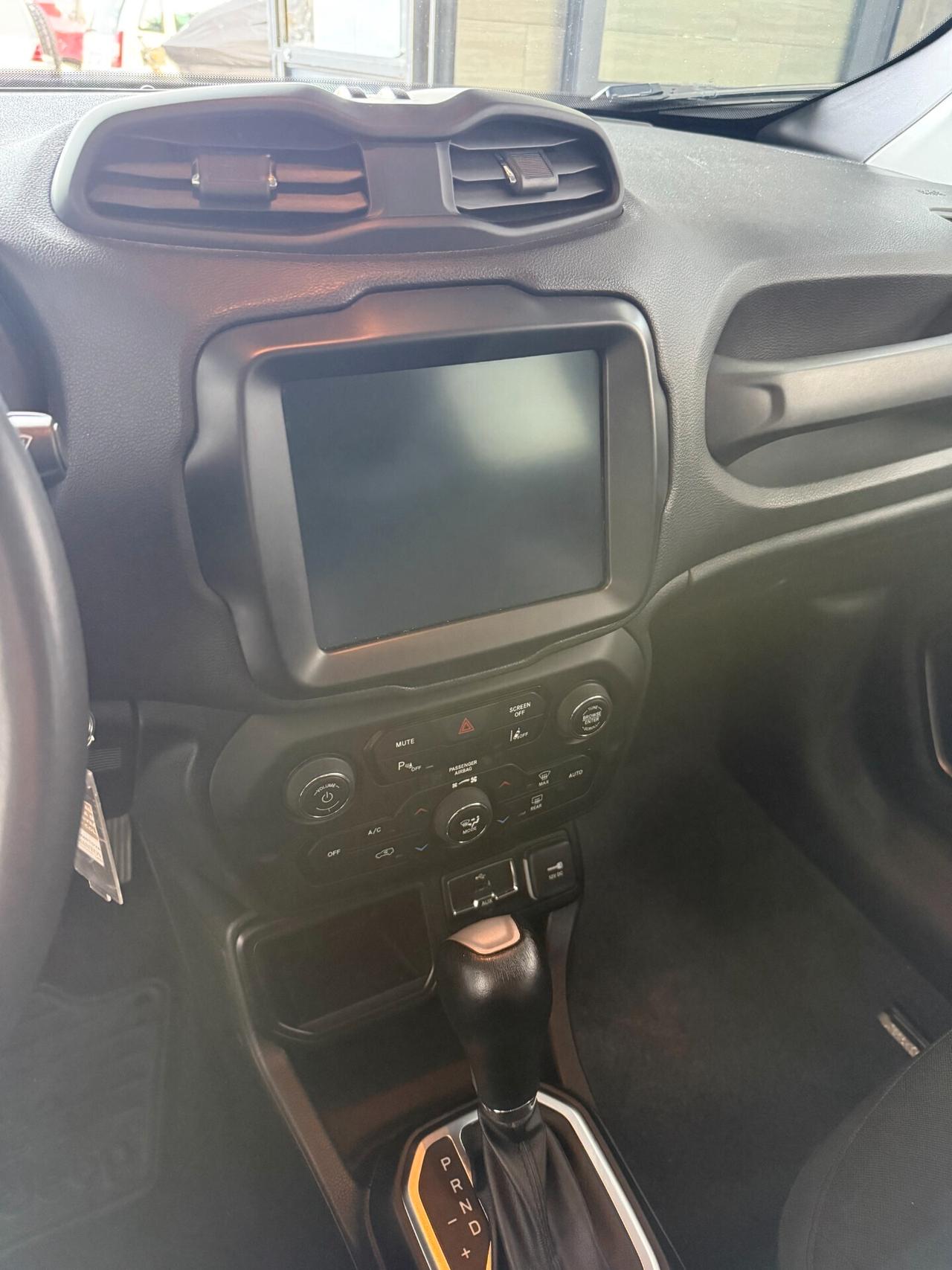 Jeep Renegade 1.5 Turbo T4 MHEV Limited