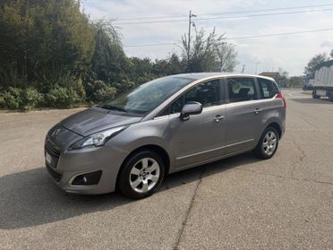 Peugeot 5008 Allure 7posti