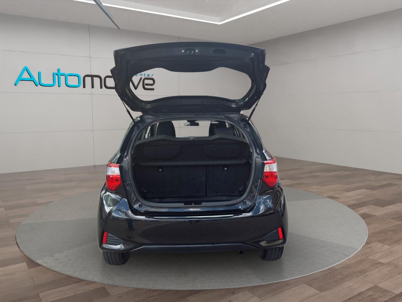 Toyota Yaris 1.0 72 CV 5 porte Active