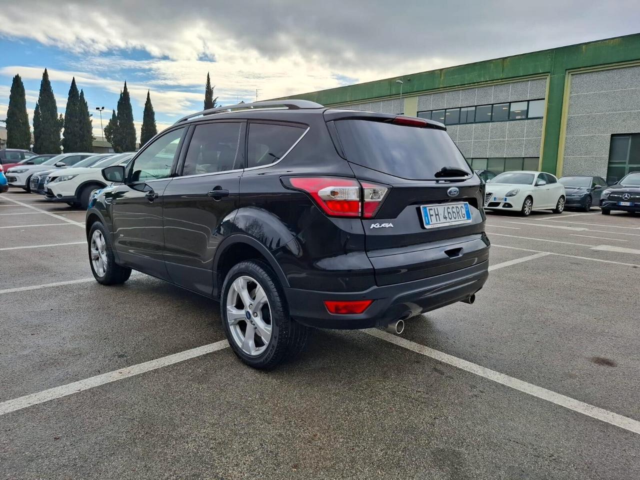 Ford Kuga 2.0 TDCI 150 CV S&S 4WD Powershift Titanium