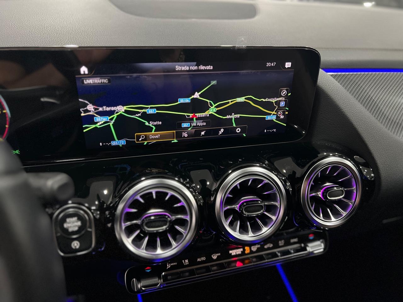 Mercedes Benz GLA 200d Aut. Premium AMG 150 cv