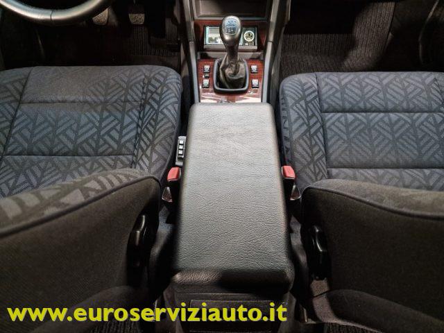 MERCEDES-BENZ C 180 cat Elegance