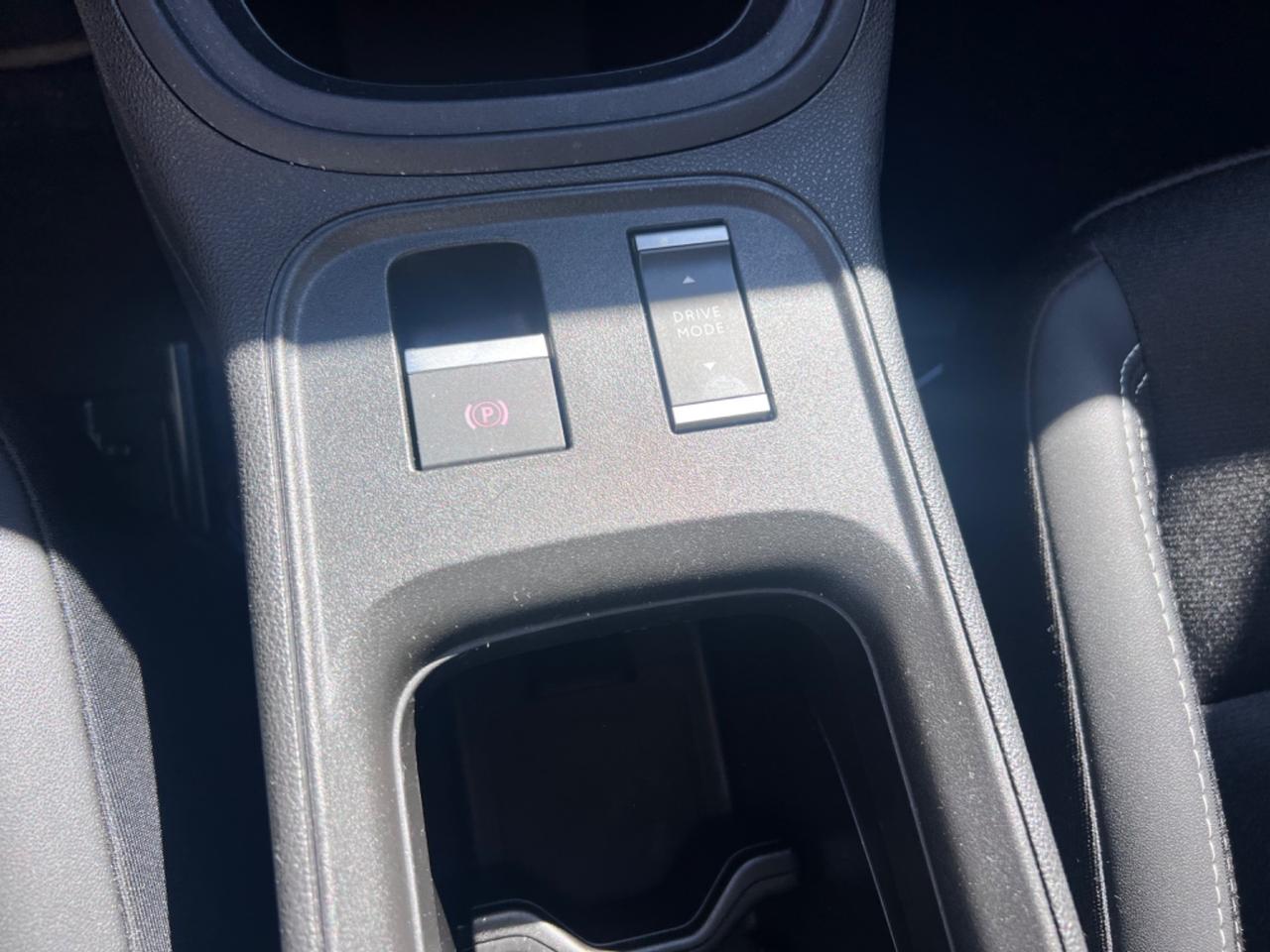 Jeep Avenger 1.2 Turbo 100 CV MHEV Summit