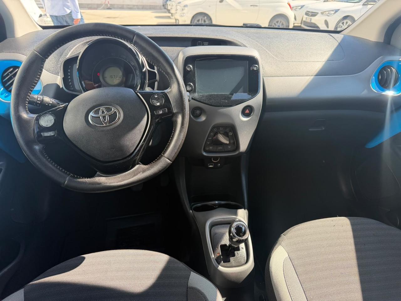 Toyota Aygo X 1.0 VVT-i 72 CV 5 porte Lounge Air S-CVT