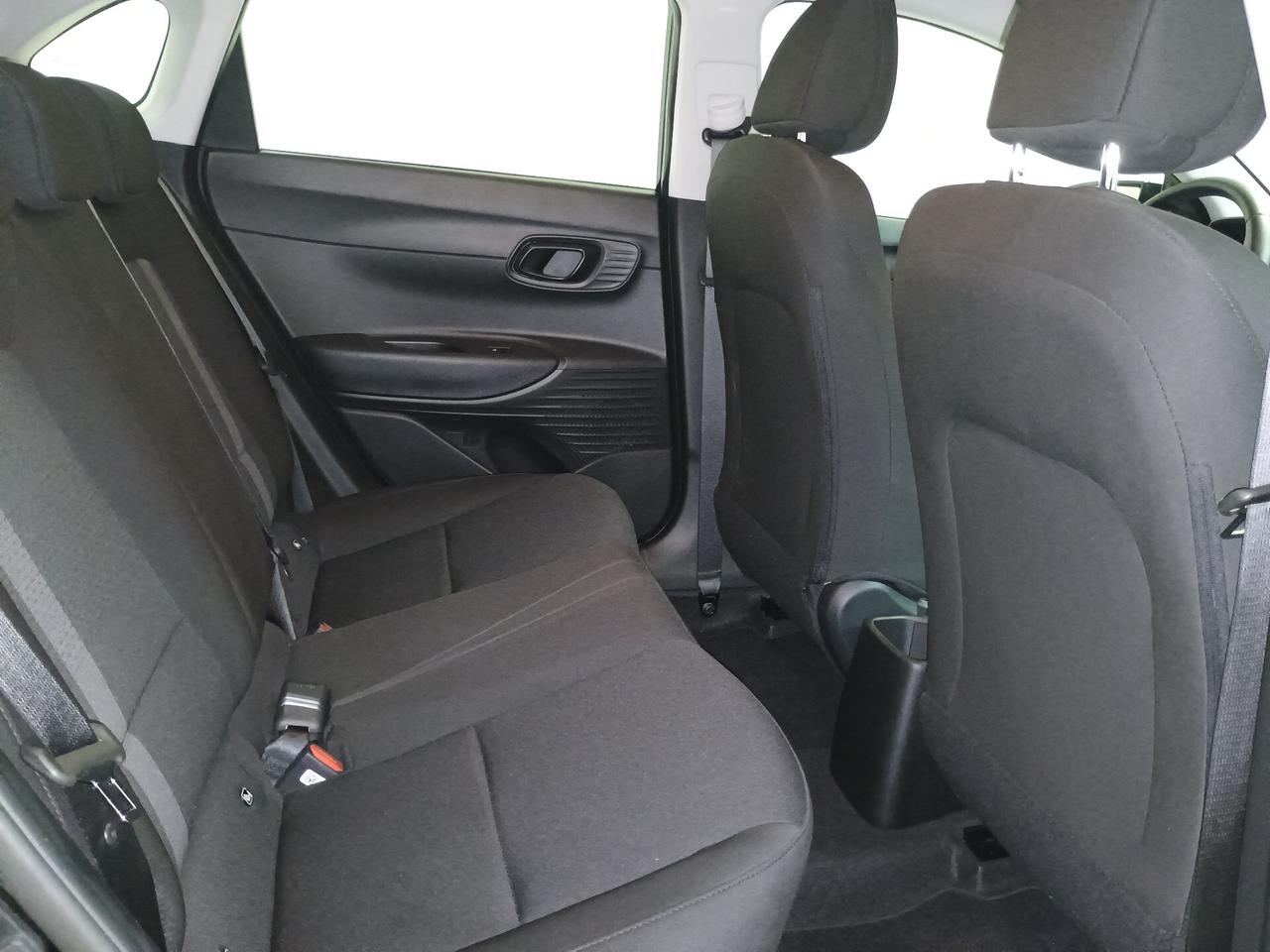 Hyundai i20 1.2 MPI MT Connectline